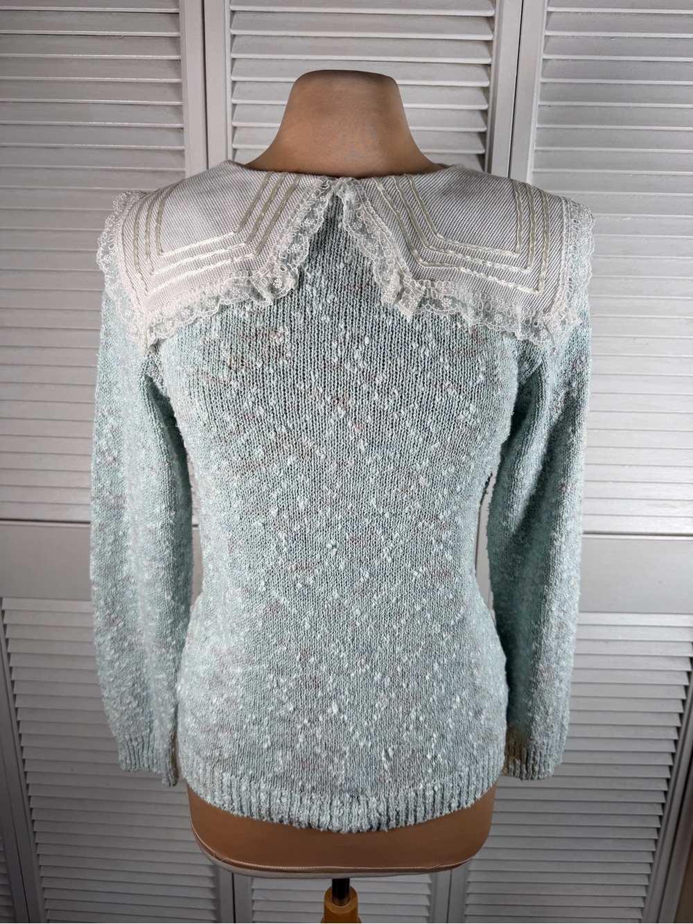 Vintage Jaclyn Smith Silk Blend Sweater Lace Collar Mint Green Medium